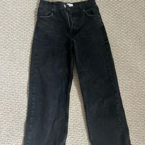 Zara Black Straight Leg Jeans Timeless Style